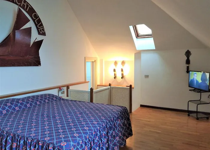 The Bay ストレーザ