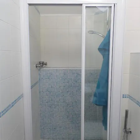 The Bay Lägenhet Stresa